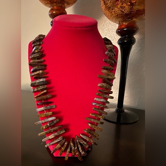 Jewelry - Vintage Agate Stone Necklace Long 31” Boho Statement Earth Tone